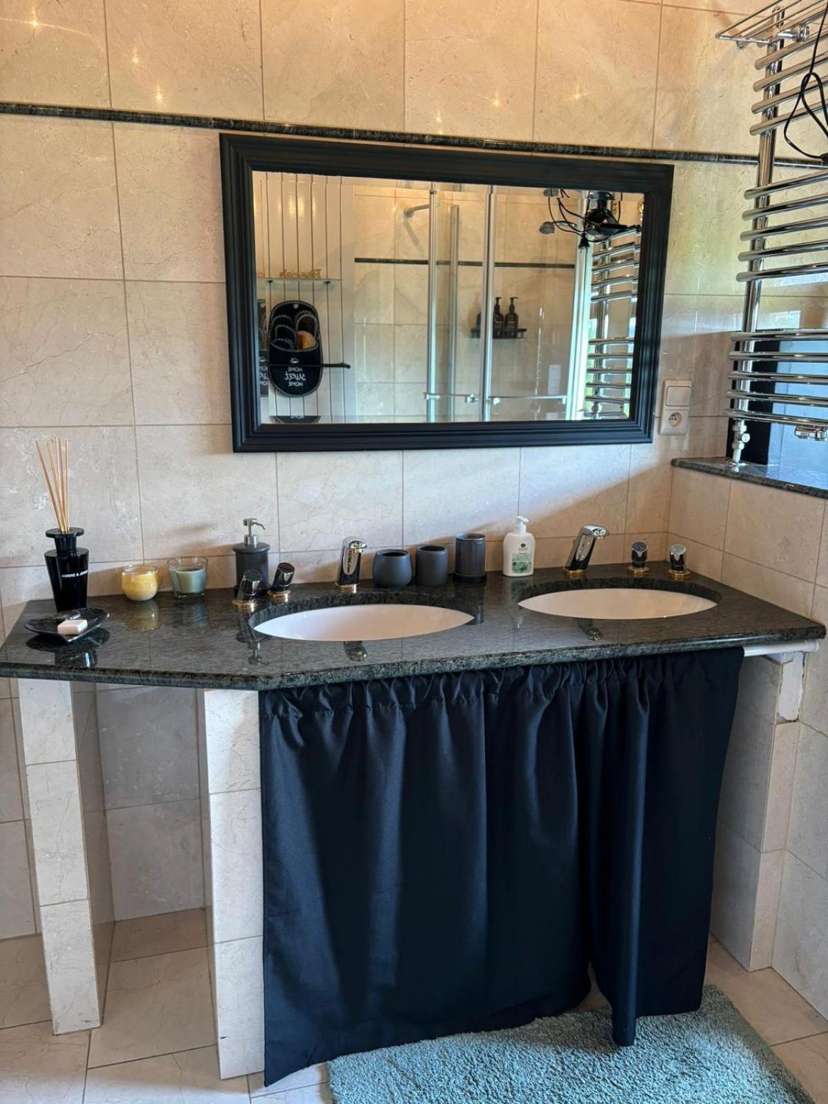 Le Clos Des Bansions Jalhay Exteriör bild